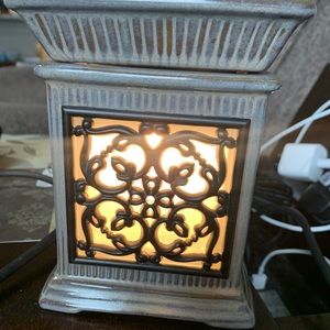 Scentsy Full Size Warmer
